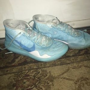 Nike KD basketball shoes